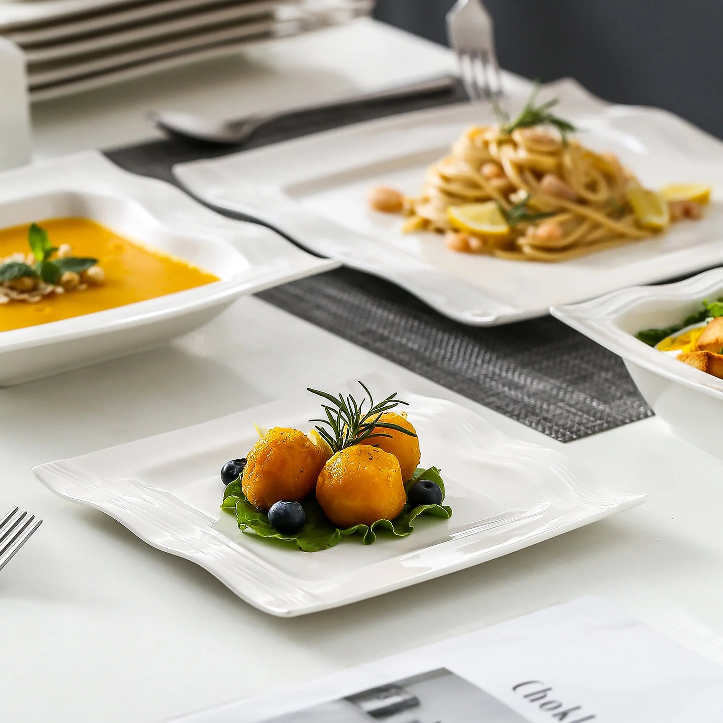 MALACASA Square Dinnerware Sets 28 Piece White Porcelain Dinner Set